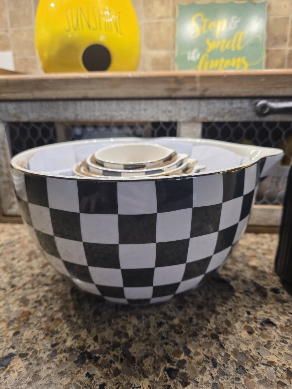 Thyme & Table Checkered Batter Bowl & Measuring Cups Set - Black & White